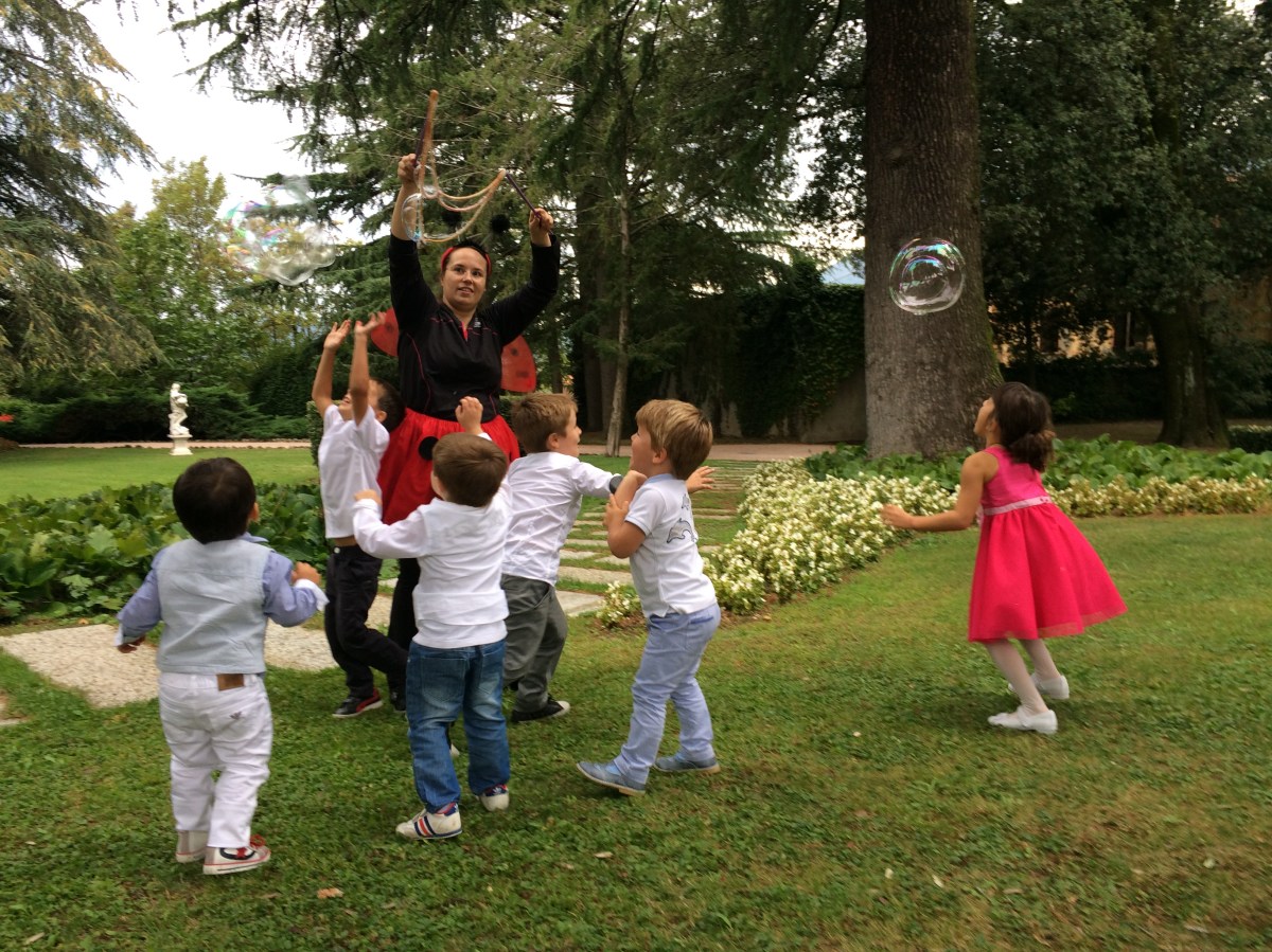 bolle di sapone e matrimonio